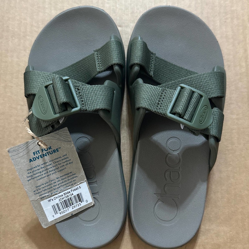 Women's Chillos Slide Sandal green fossil color size 5